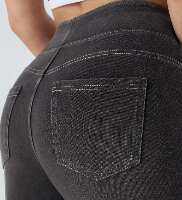 High Waist Wide-Leg Jeans