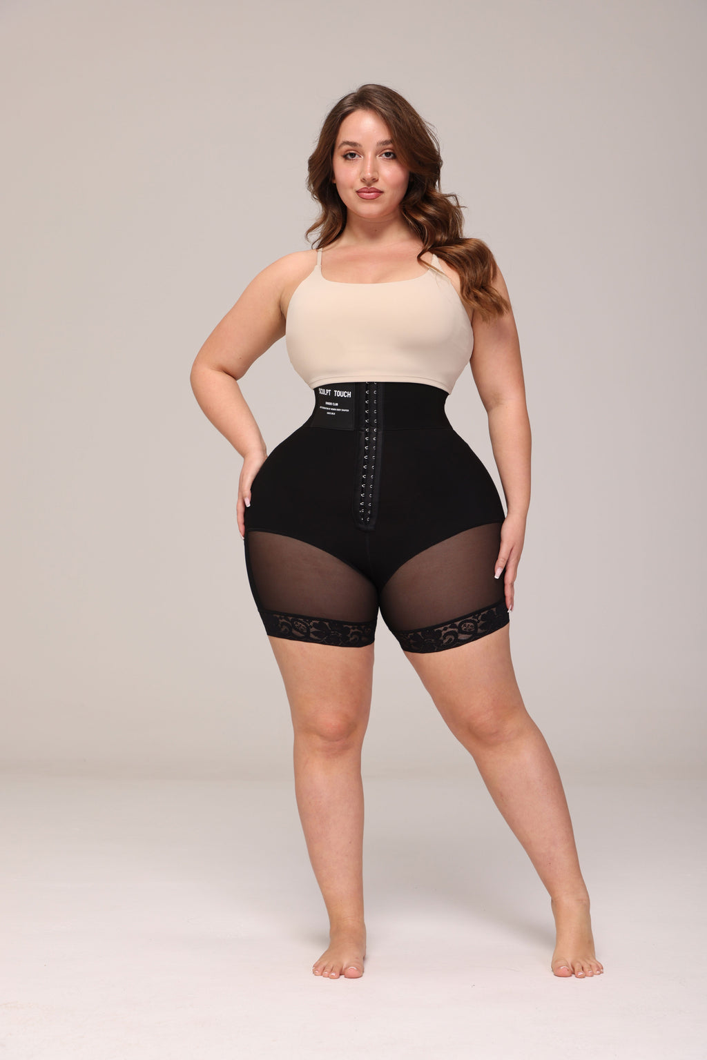 Waist-enhancing butt-enhancing shorts