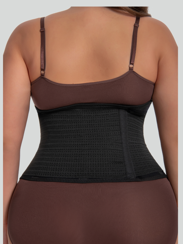 Mesh breathable waist trainer