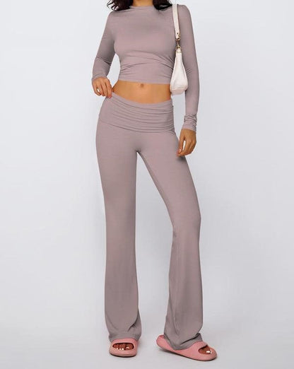 Chic Crop & Flare Set